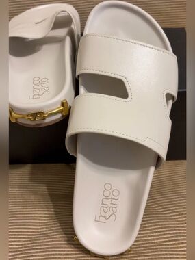 NWOT Franco Sarto Leather Britt Slide Sandal in Chiffon White - Size 6-6.5